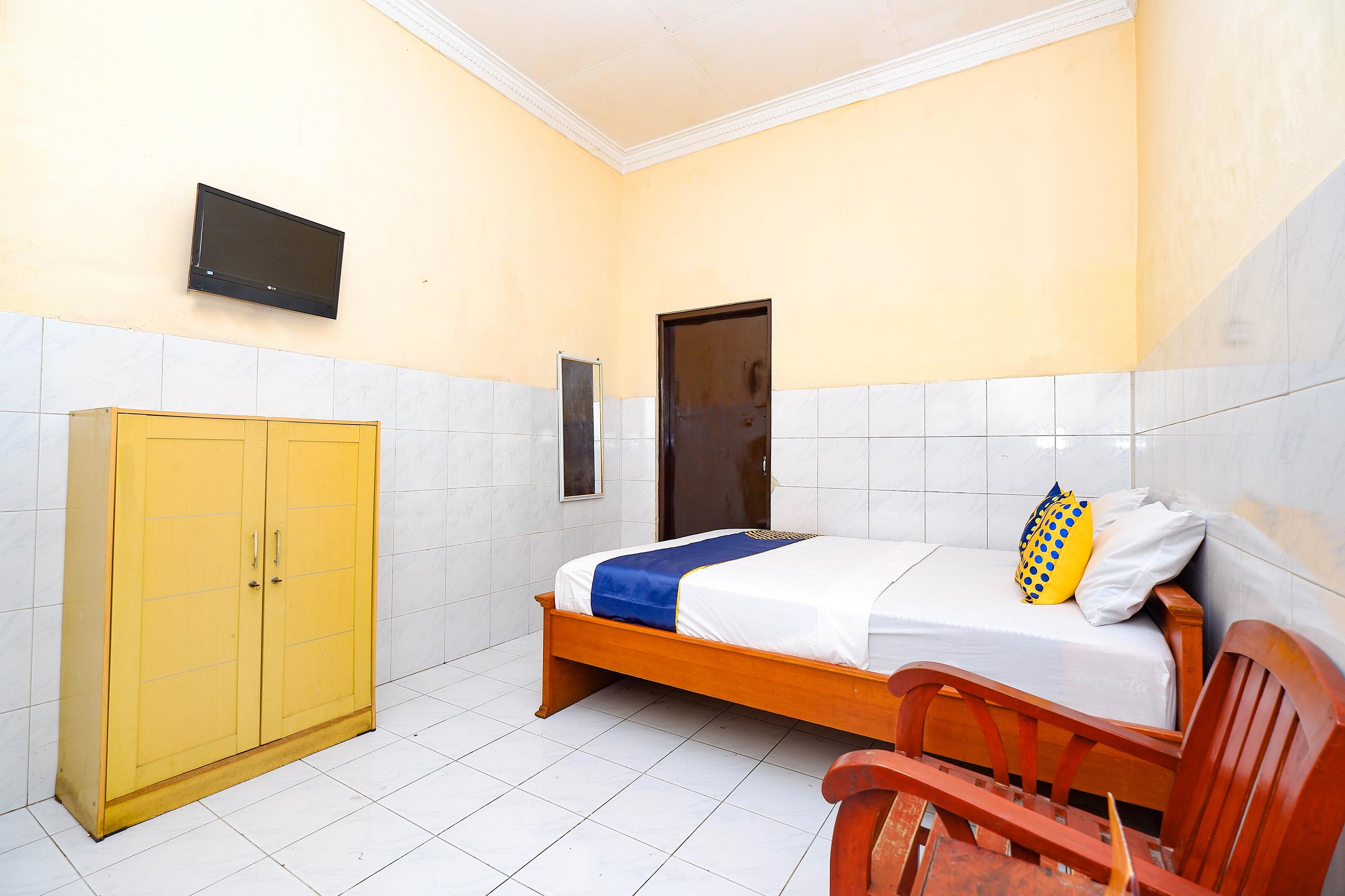 Spot On 2011 Hotel Mekar Sari Solo Esterno foto