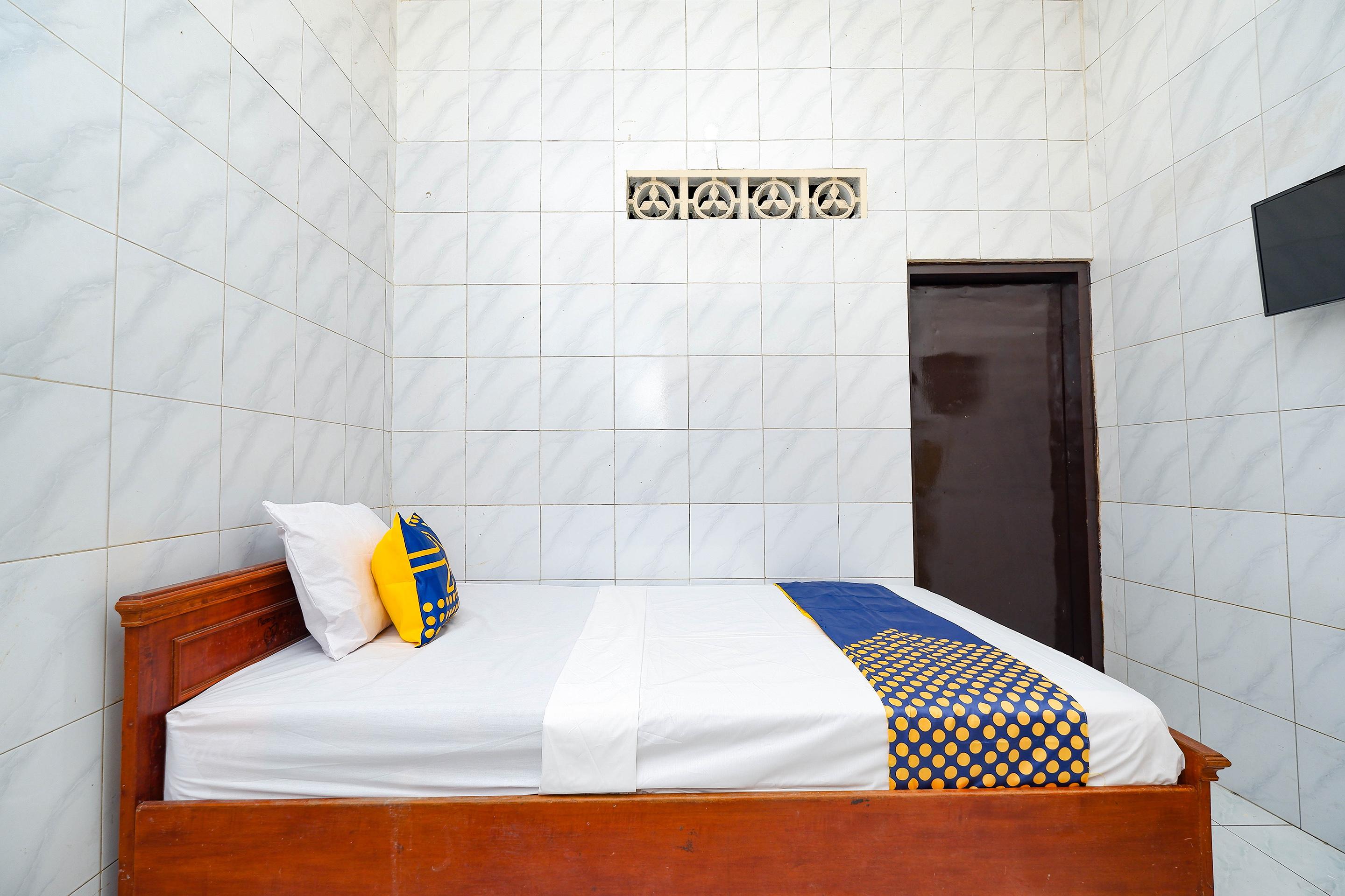 Spot On 2011 Hotel Mekar Sari Solo Esterno foto